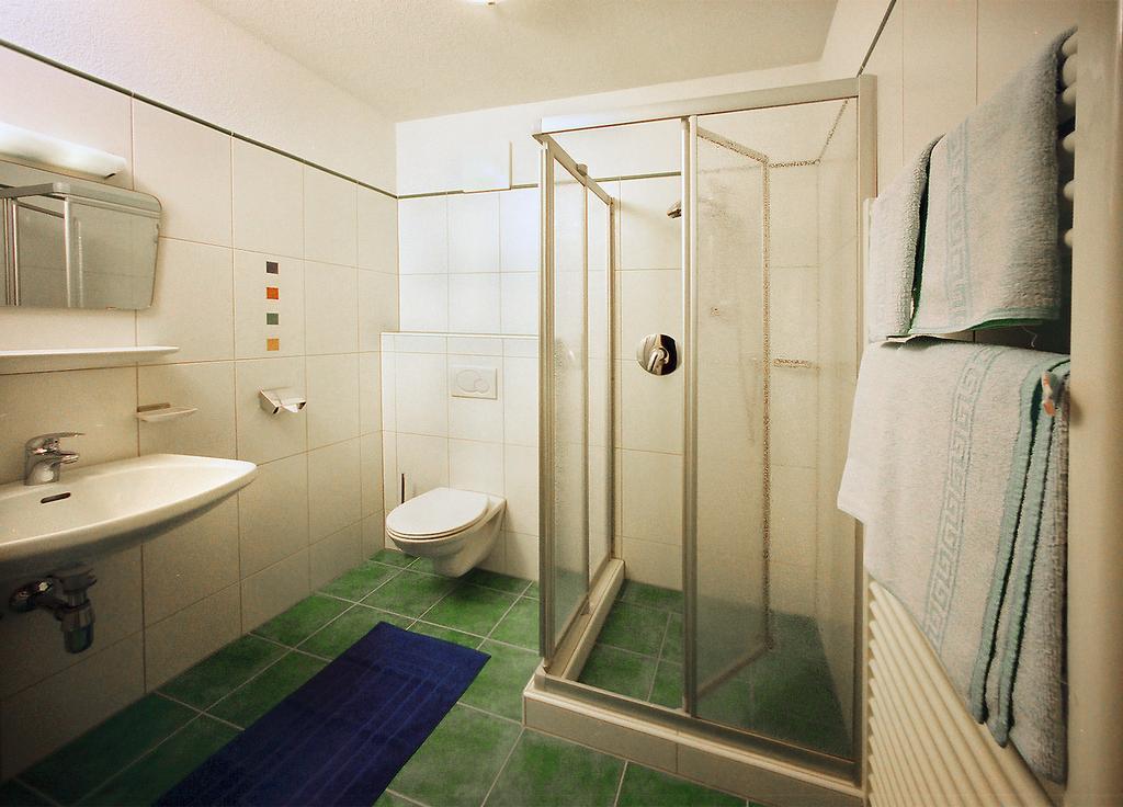 Gaestehaus Mrak Langenfeld Room photo